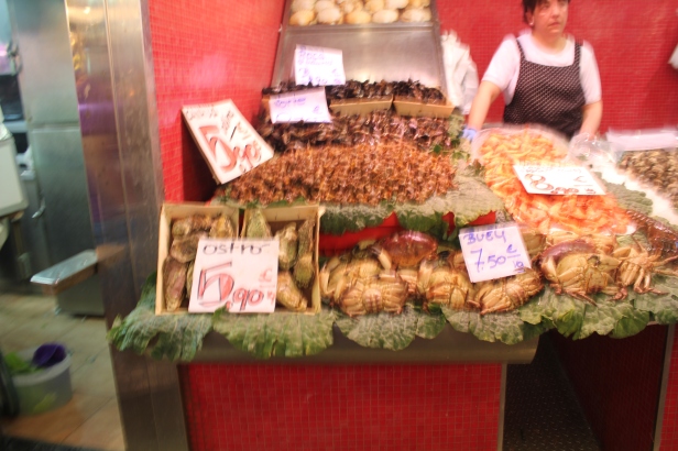 Crabs & shrimp at the La Boqueria
