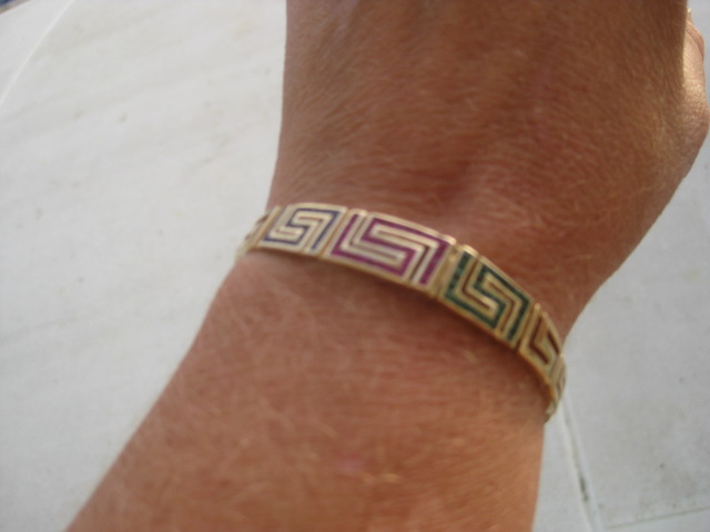 The bracelet